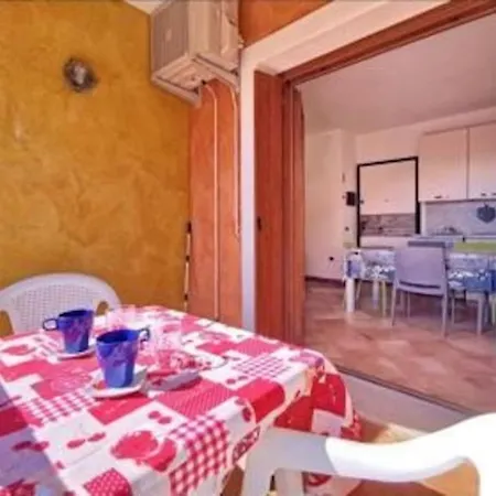 Lejlighed Dei Fiori Con Piscina
