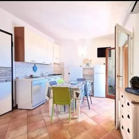 Apartment Dei Fiori Con Piscina Santa Teresa Gallura